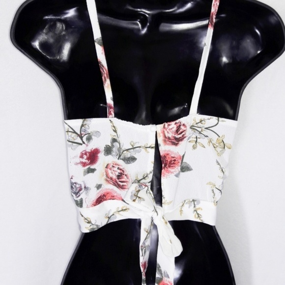 White & Pink Floral Tie Waist Sleeveless Crop Top - Picture 4 of 8